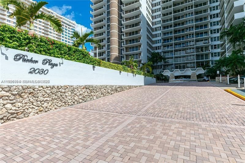 PARKER PLAZA CONDO ESTATE · #2225 in Hallandale Beach - Photo 28