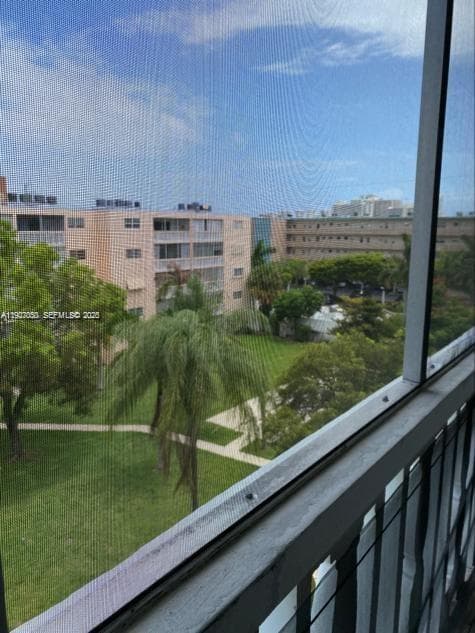 MEADOWBROOK TOWERS CONDO · #404 in Hallandale Beach - Photo 6