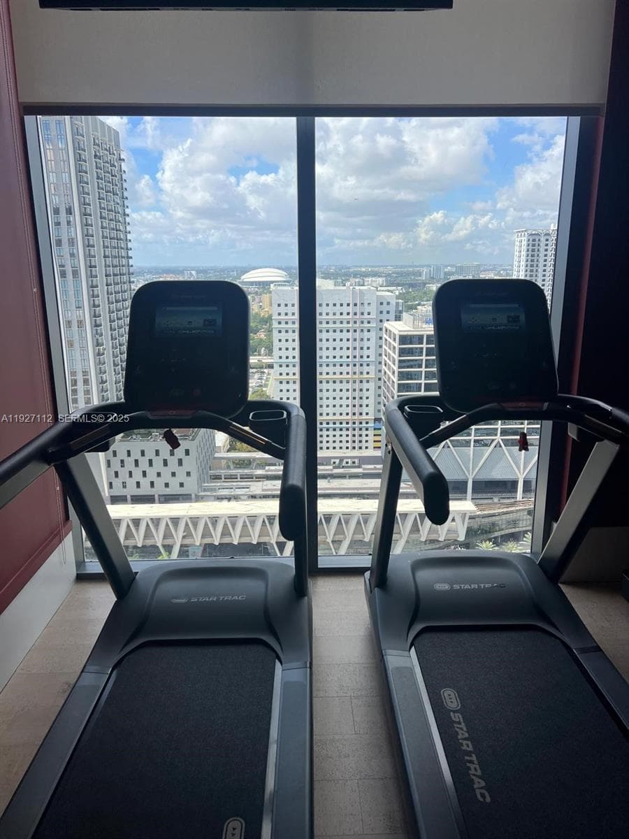 The Crosby Miami Worldcenter · #2501 in Miami - Photo 15