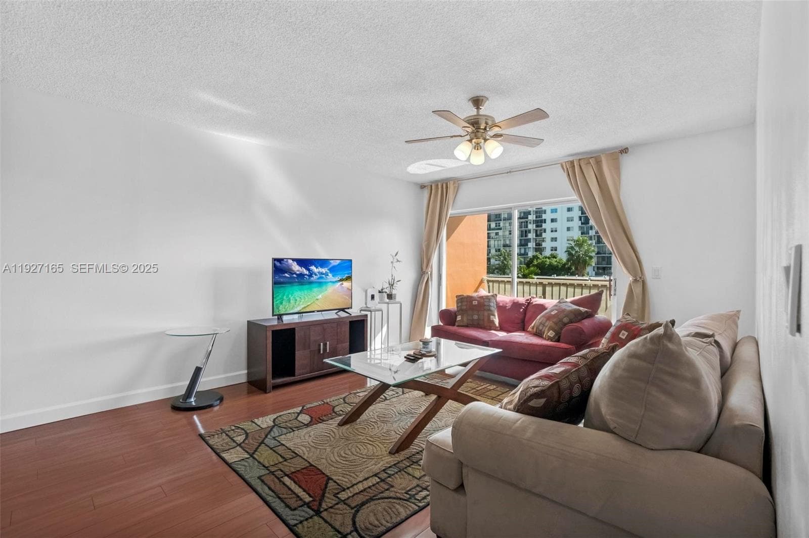 LA CANADIENNE CONDO · #308 in North Miami Beach - Photo 8