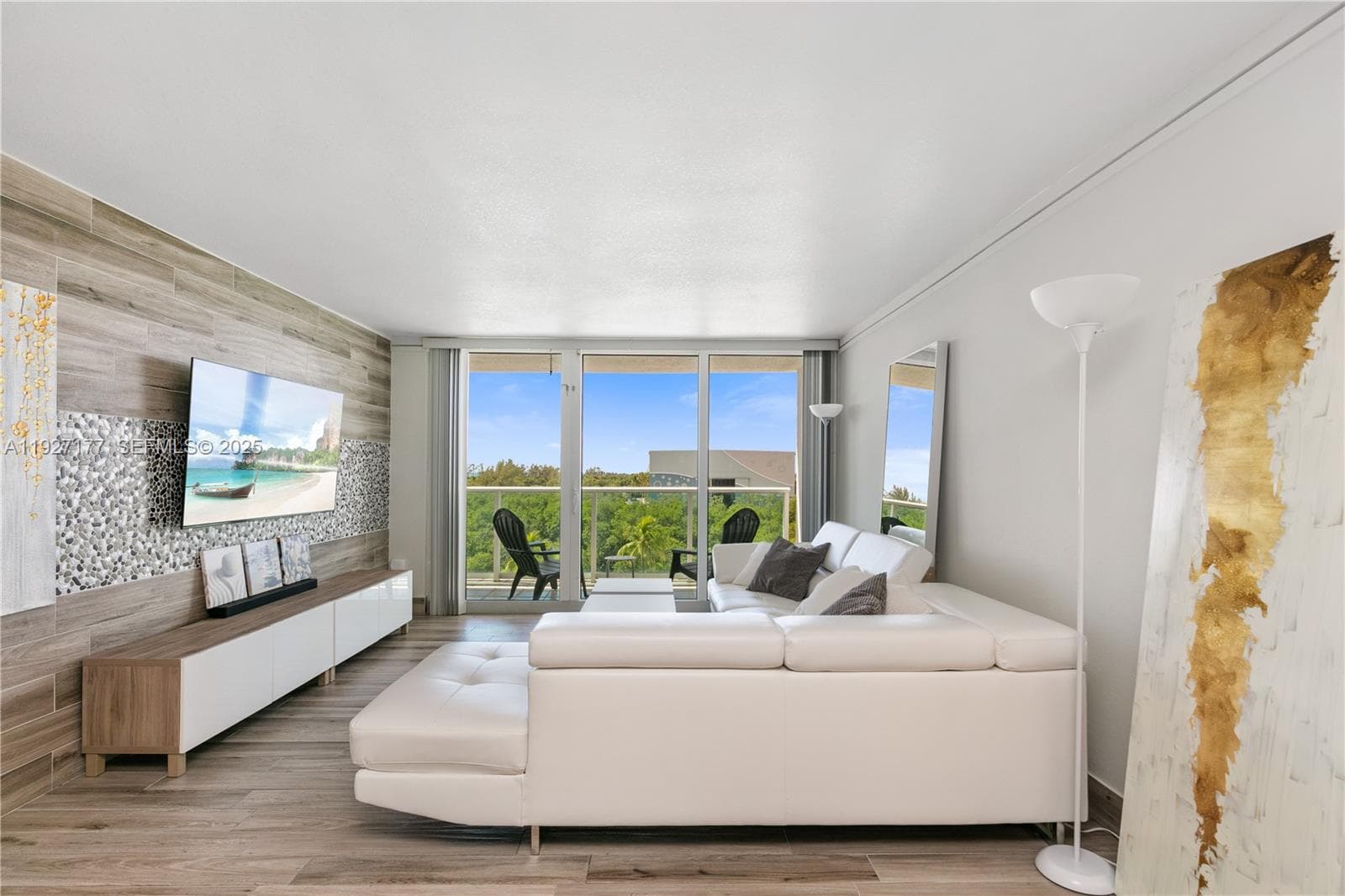 ARLEN HOUSE EAST CONDO · #625 in Sunny Isles Beach - Photo 3