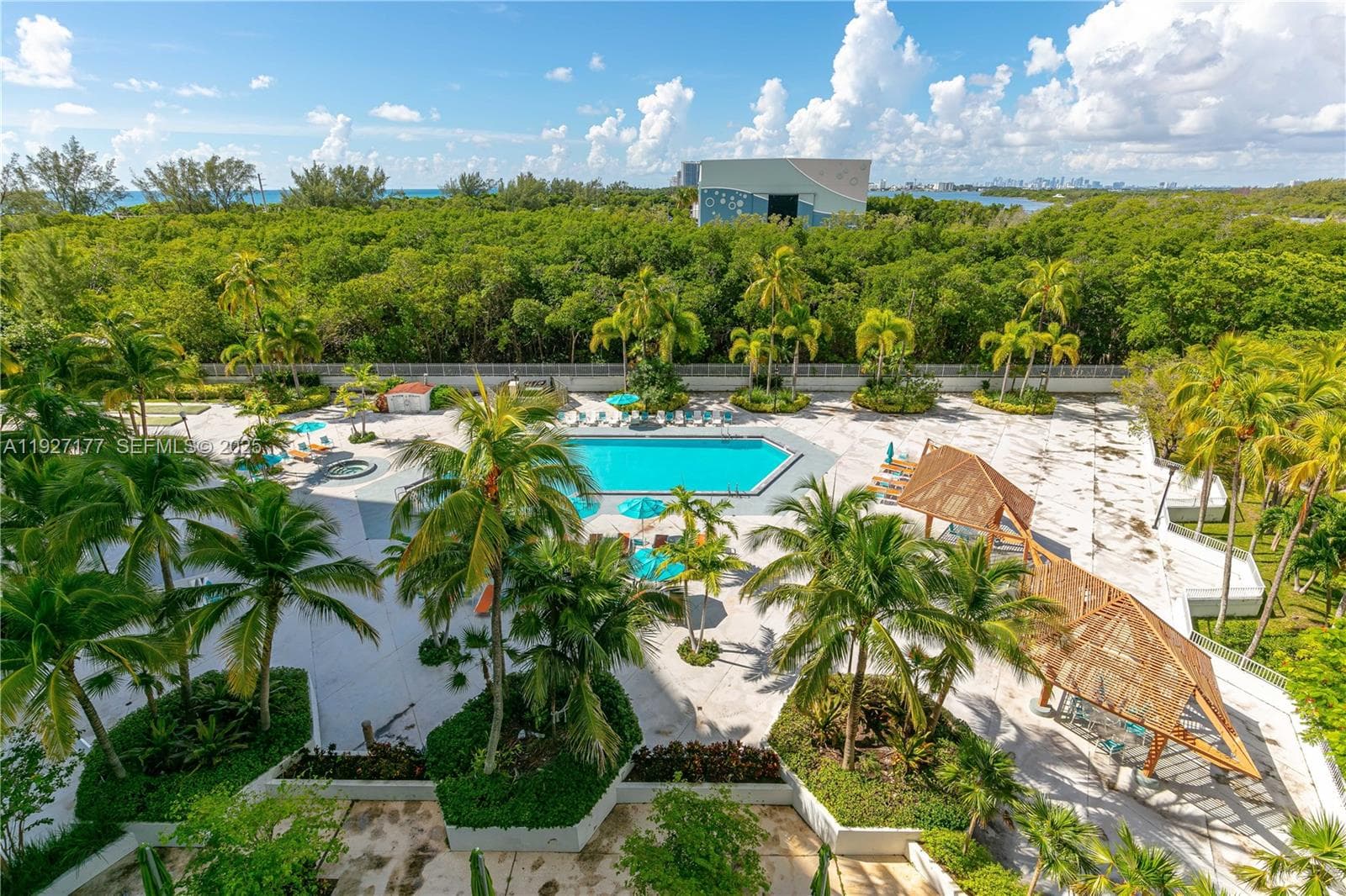 ARLEN HOUSE EAST CONDO · #625 in Sunny Isles Beach - Photo 33