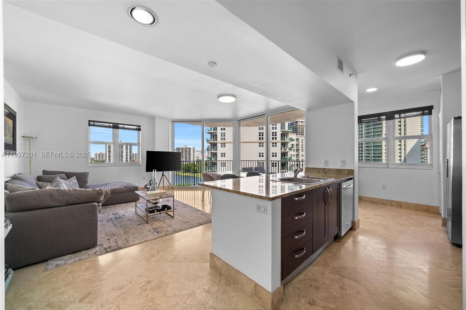 TURNBERRY VILLAGE SOUTH · #1112 in Aventura - Photo 6