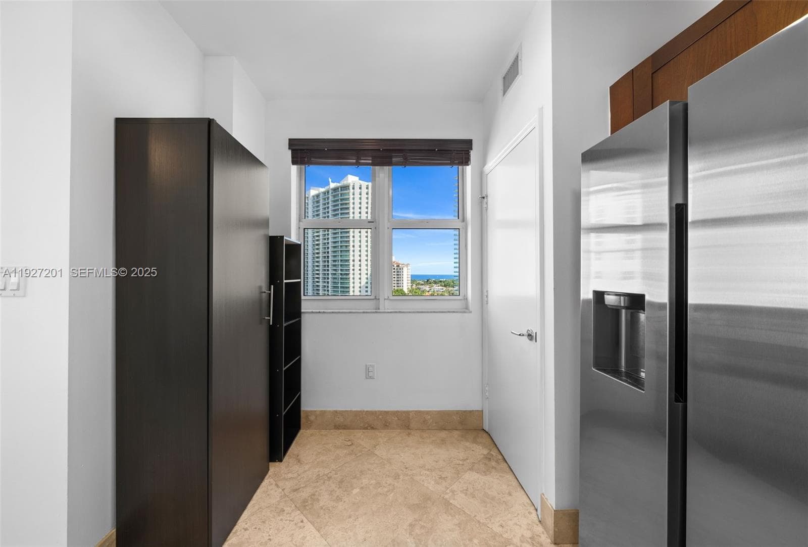 TURNBERRY VILLAGE SOUTH · #1112 in Aventura - Photo 9