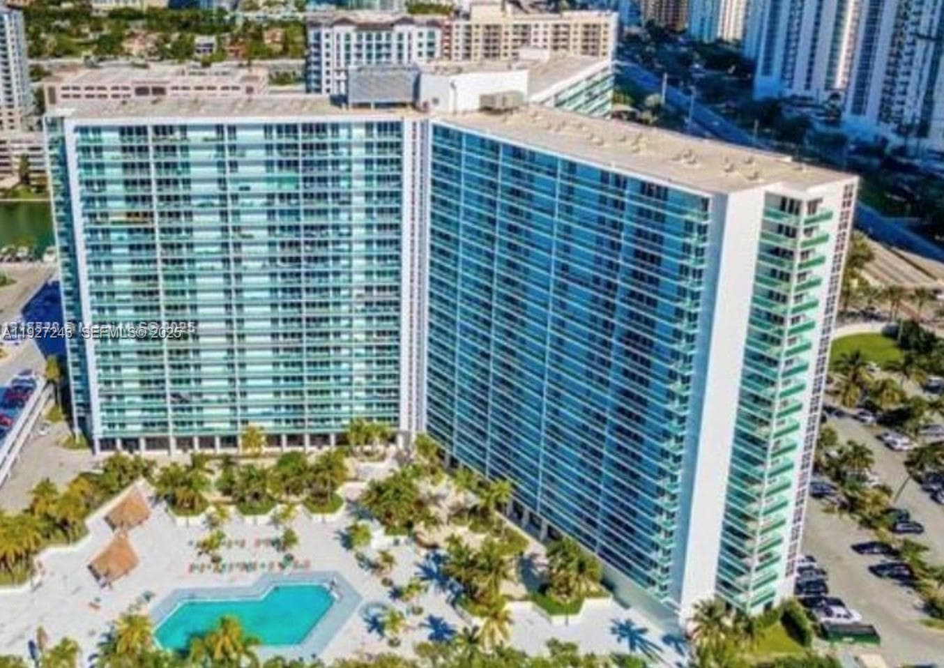 ARLEN HOUSE EAST CONDO · #903 in Sunny Isles Beach - Photo 2