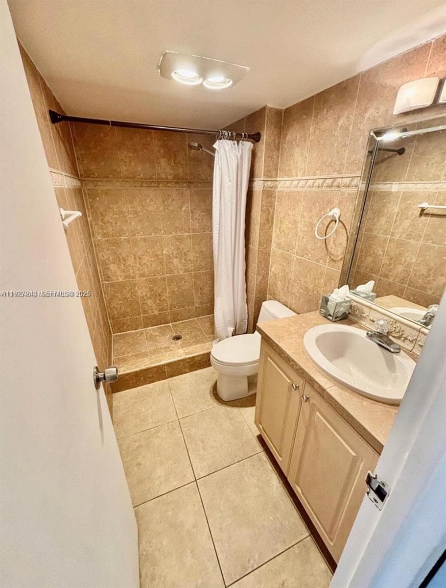 ARLEN HOUSE EAST CONDO · #903 in Sunny Isles Beach - Photo 17