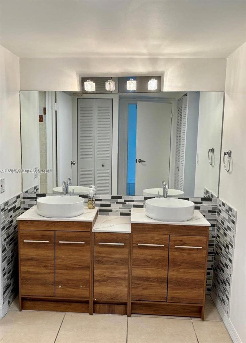 ARLEN HOUSE EAST CONDO · #903 in Sunny Isles Beach - Photo 15