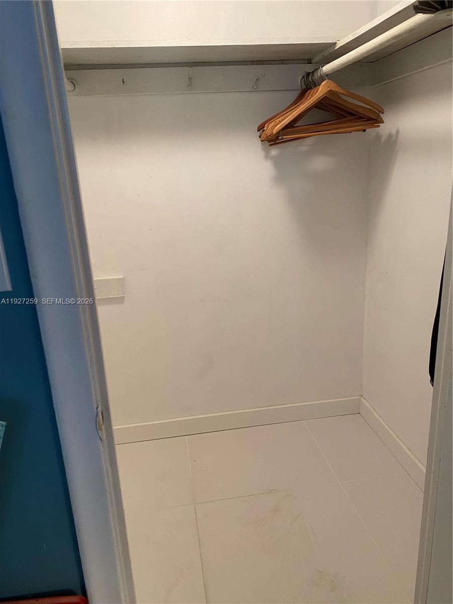 Meadowbrook · #308 in Hallandale Beach - Photo 23