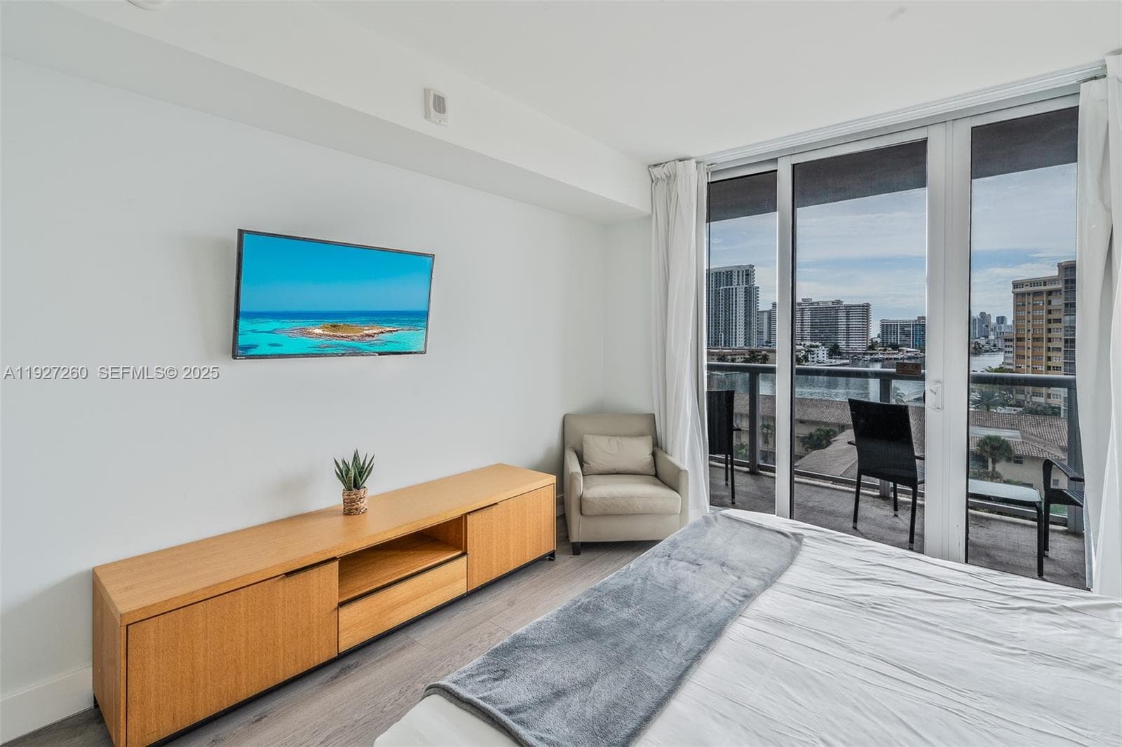 BEACHWALK CONDOMINIUM · #R809 in Hallandale Beach - Photo 14