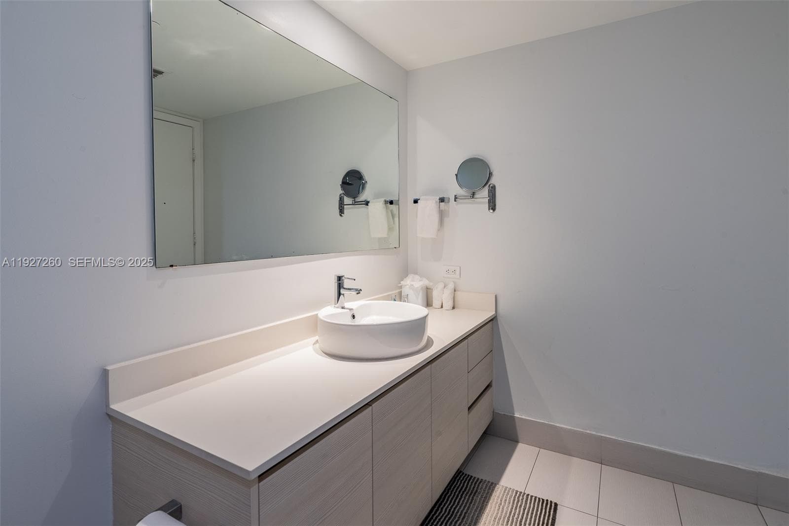 BEACHWALK CONDOMINIUM · #R809 in Hallandale Beach - Photo 11