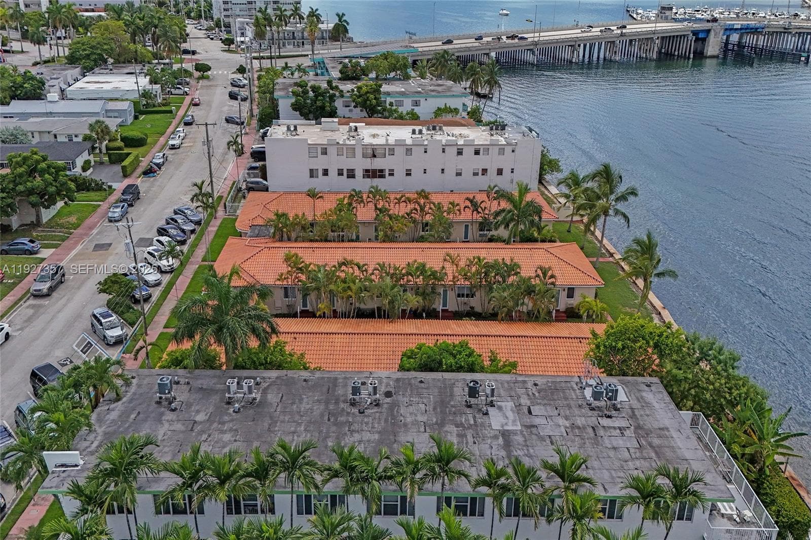 ENCLAVE WATERSIDE VILLAS · #2-8 in Miami Beach - Photo 3