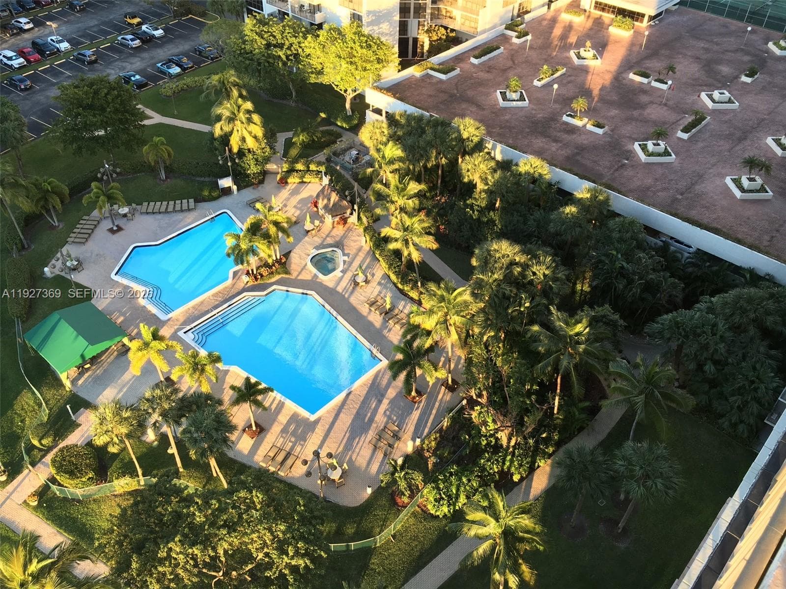 THE CLIPPER AT BISC COVE · #408 in Aventura - Photo 43