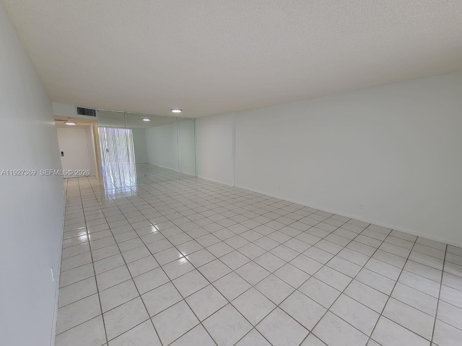 THE CLIPPER AT BISC COVE · #408 in Aventura - Photo 12