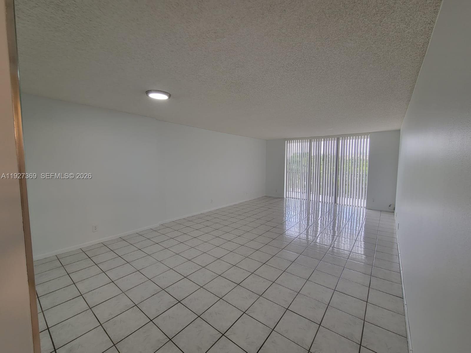 THE CLIPPER AT BISC COVE · #408 in Aventura - Photo 11