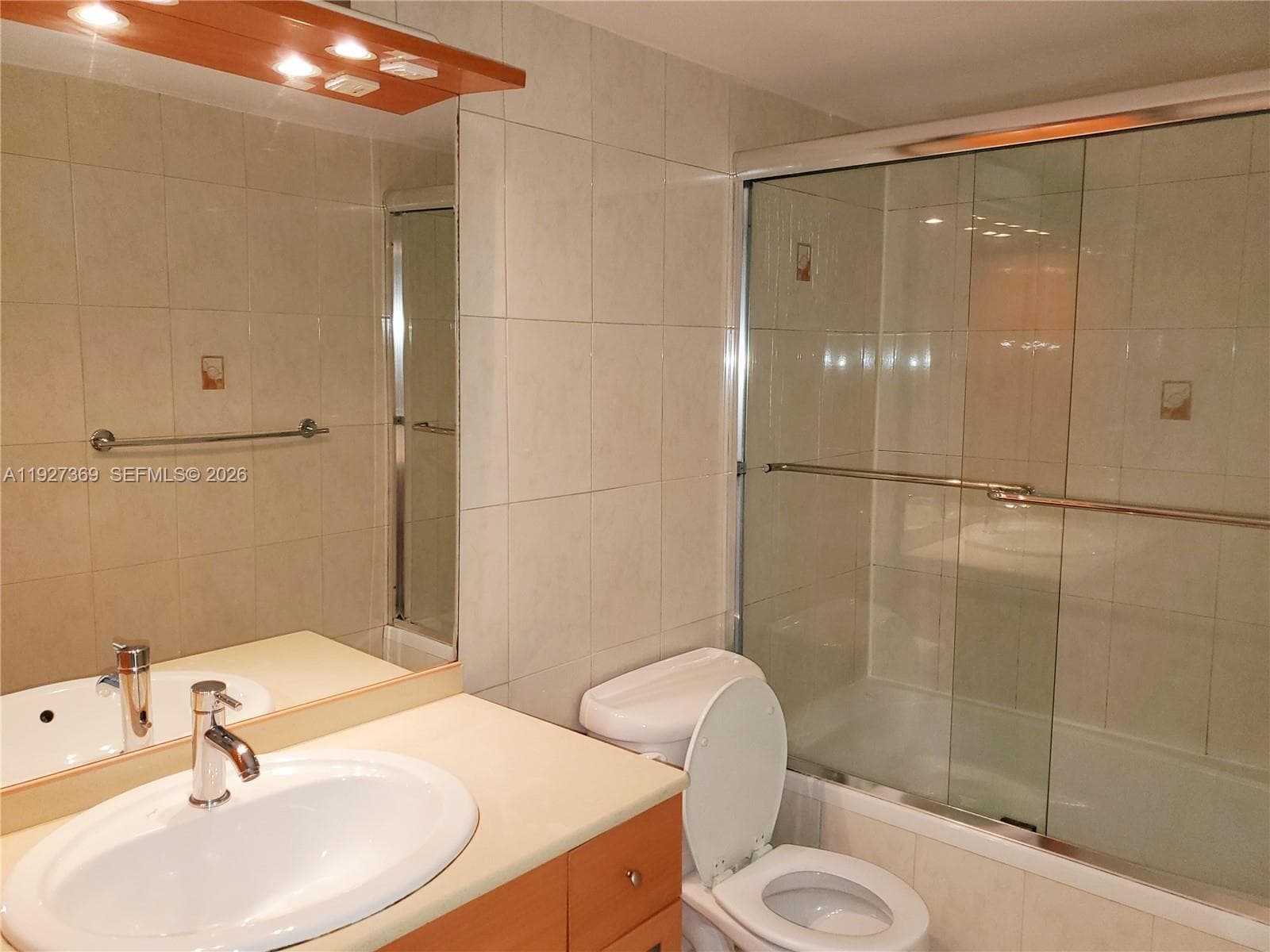 THE CLIPPER AT BISC COVE · #408 in Aventura - Photo 29