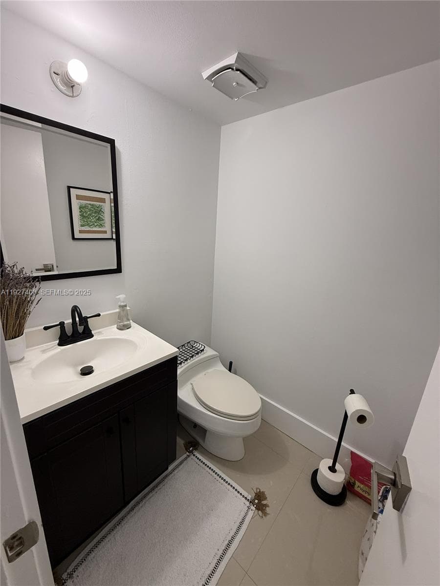 Palm Crest Villas · #208 in Miami - Photo 9