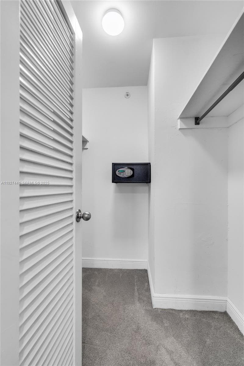 AMD PL OF FIRST OCEAN FRO · #12N in Miami Beach - Photo 8