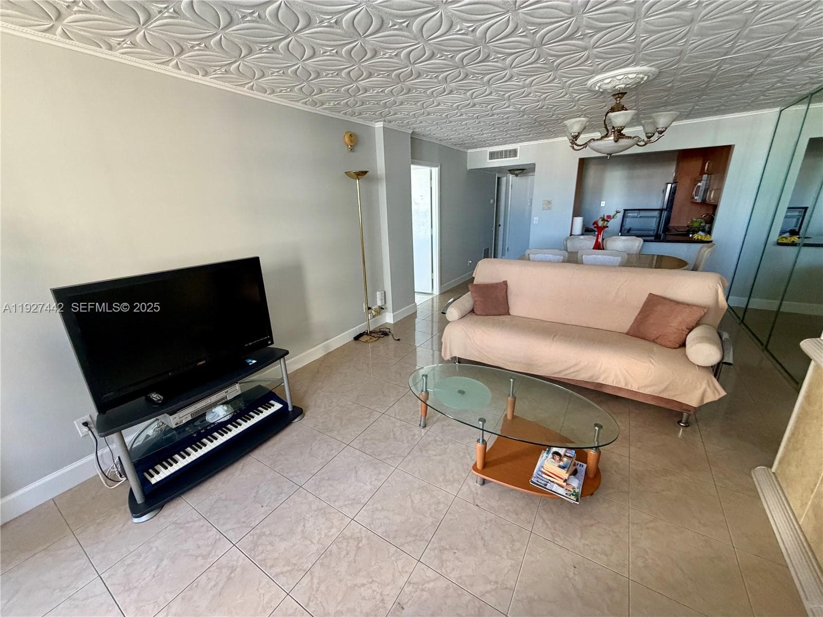 Plaza Towers South · #1405 in Hallandale Beach - Photo 16
