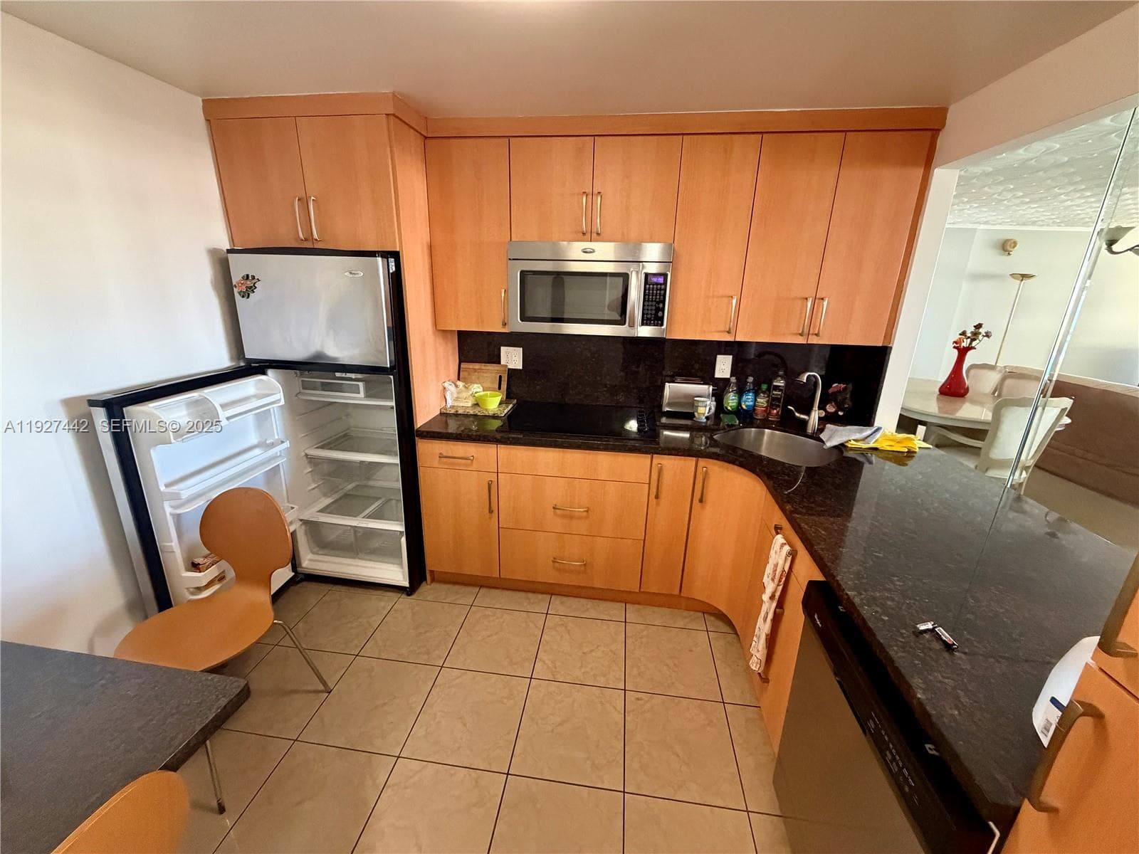 Plaza Towers South · #1405 in Hallandale Beach - Photo 14