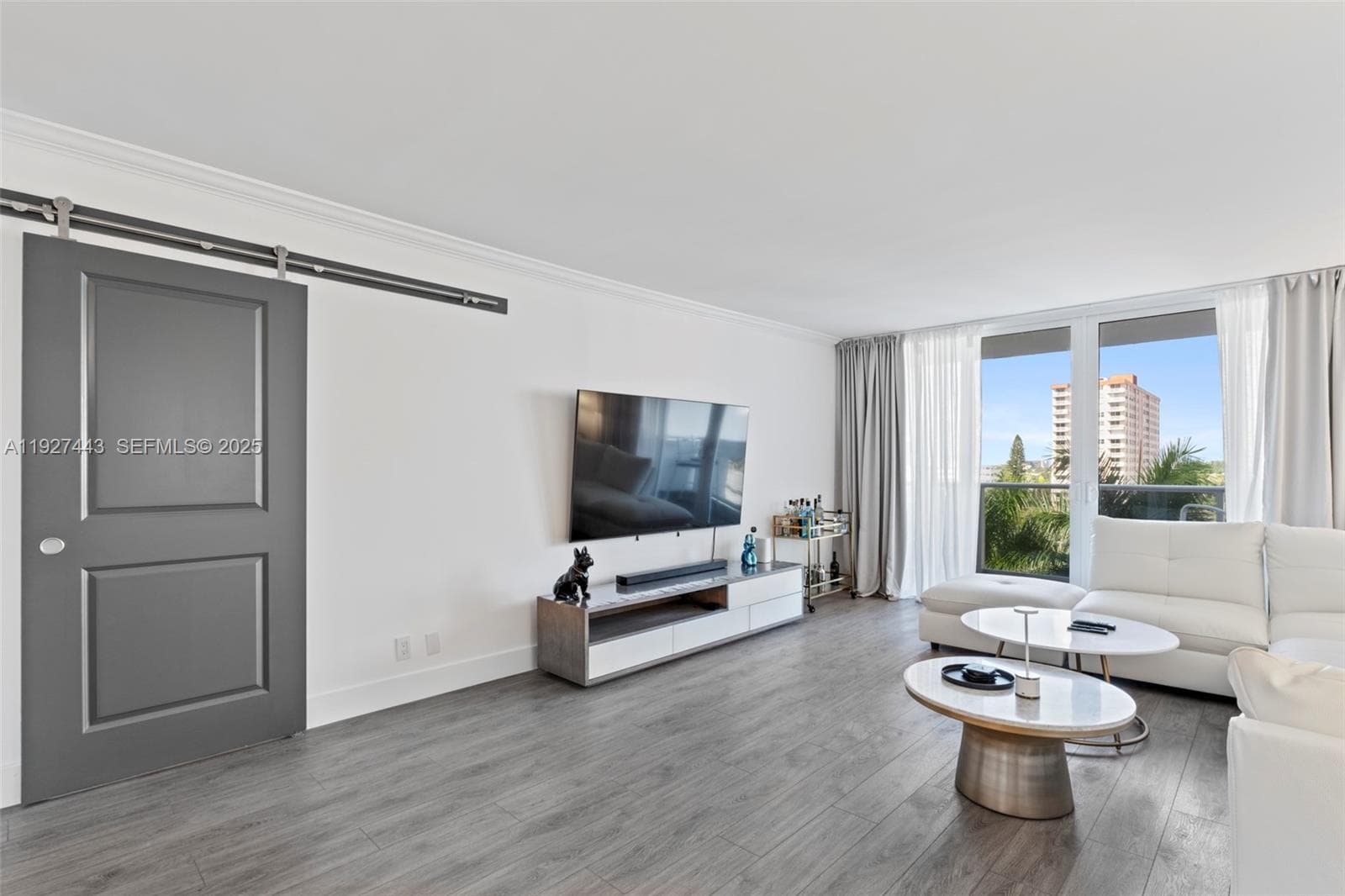 PARKER TOWER CONDO · #511 in Hallandale Beach - Photo 11