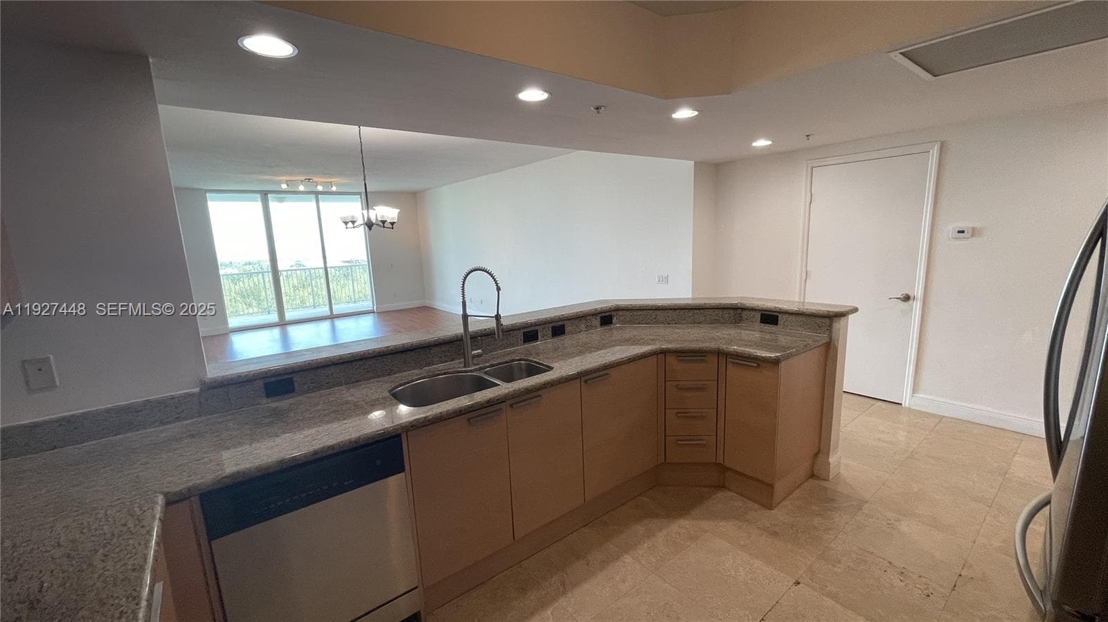 THE OAKS I CONDO · #1901 in North Miami - Photo 17