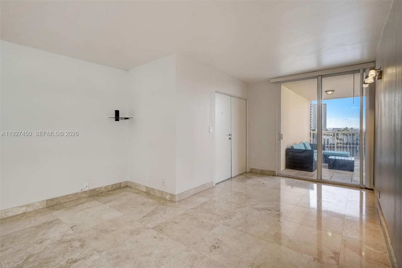 DORSEY ARMS CONDO · #607 in Hallandale Beach - Photo 7