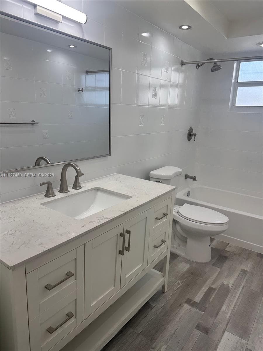 DORSEY ARMS CONDO · #607 in Hallandale Beach - Photo 14