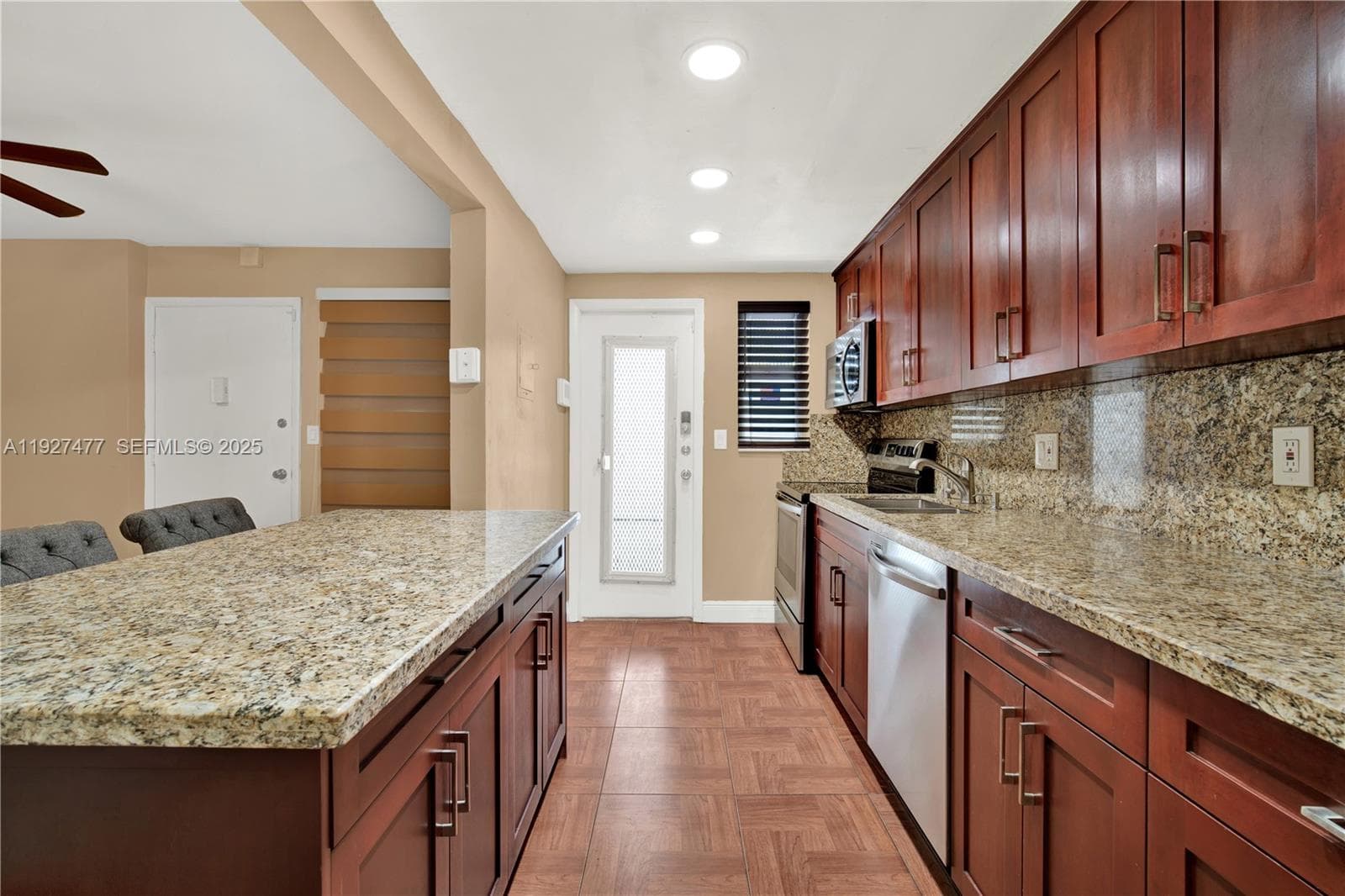 GOLDEN HOUSE CONDO · #207 in Miami Beach - Photo 3