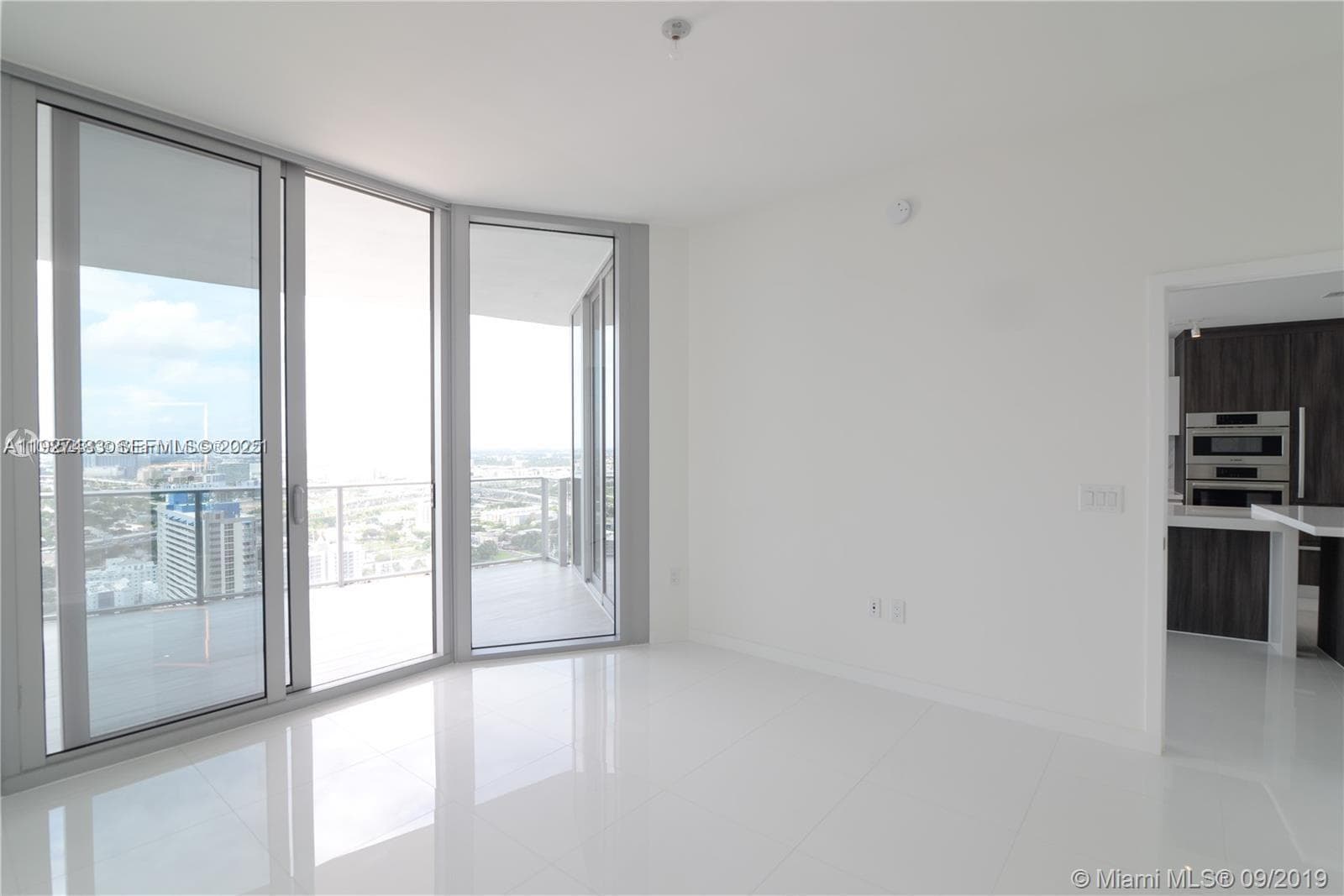 Paramount Miami Worldcenter · #4110 in Miami - Photo 8