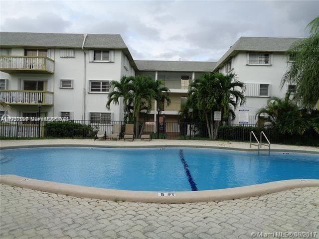 OLA CONDO · #D212 in Miami - Photo 1