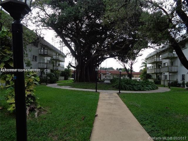 OLA CONDO · #D212 in Miami - Photo 18