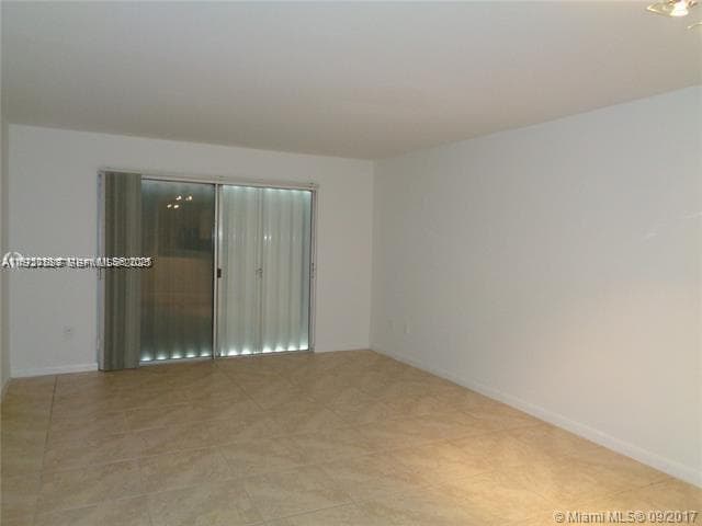 OLA CONDO · #D212 in Miami - Photo 4