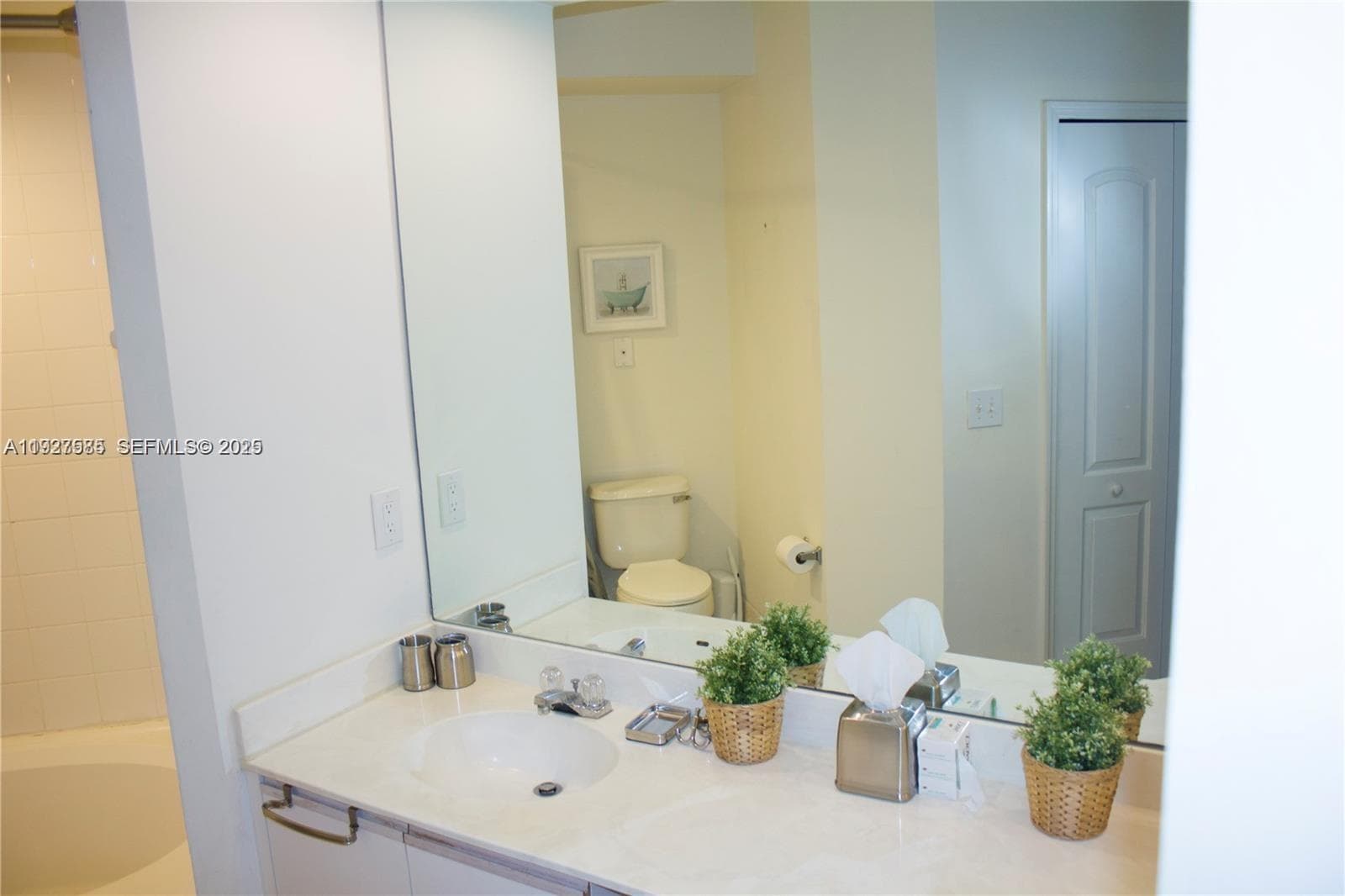 VILLAGE BY THE BAY CONDO · #5306 in Aventura - Photo 15
