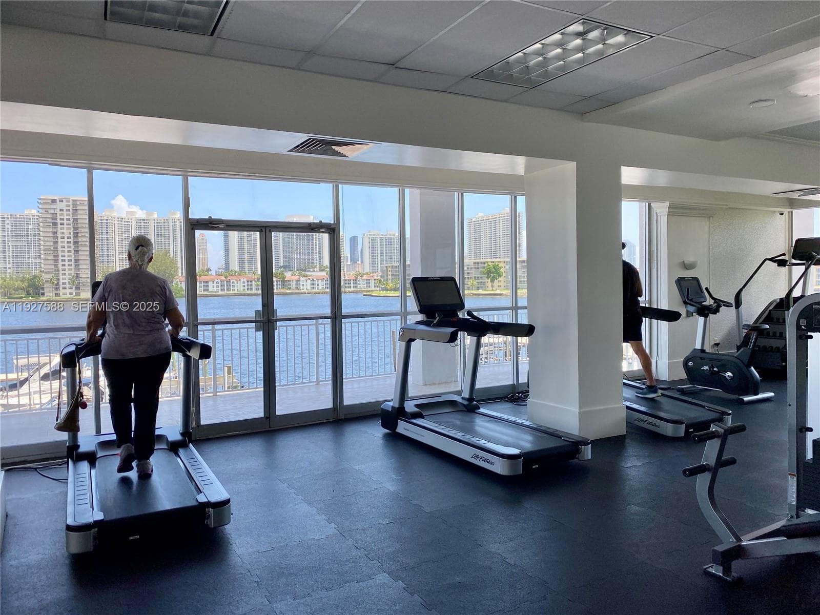 DEL PRADO MARINA · #704 in Aventura - Photo 27