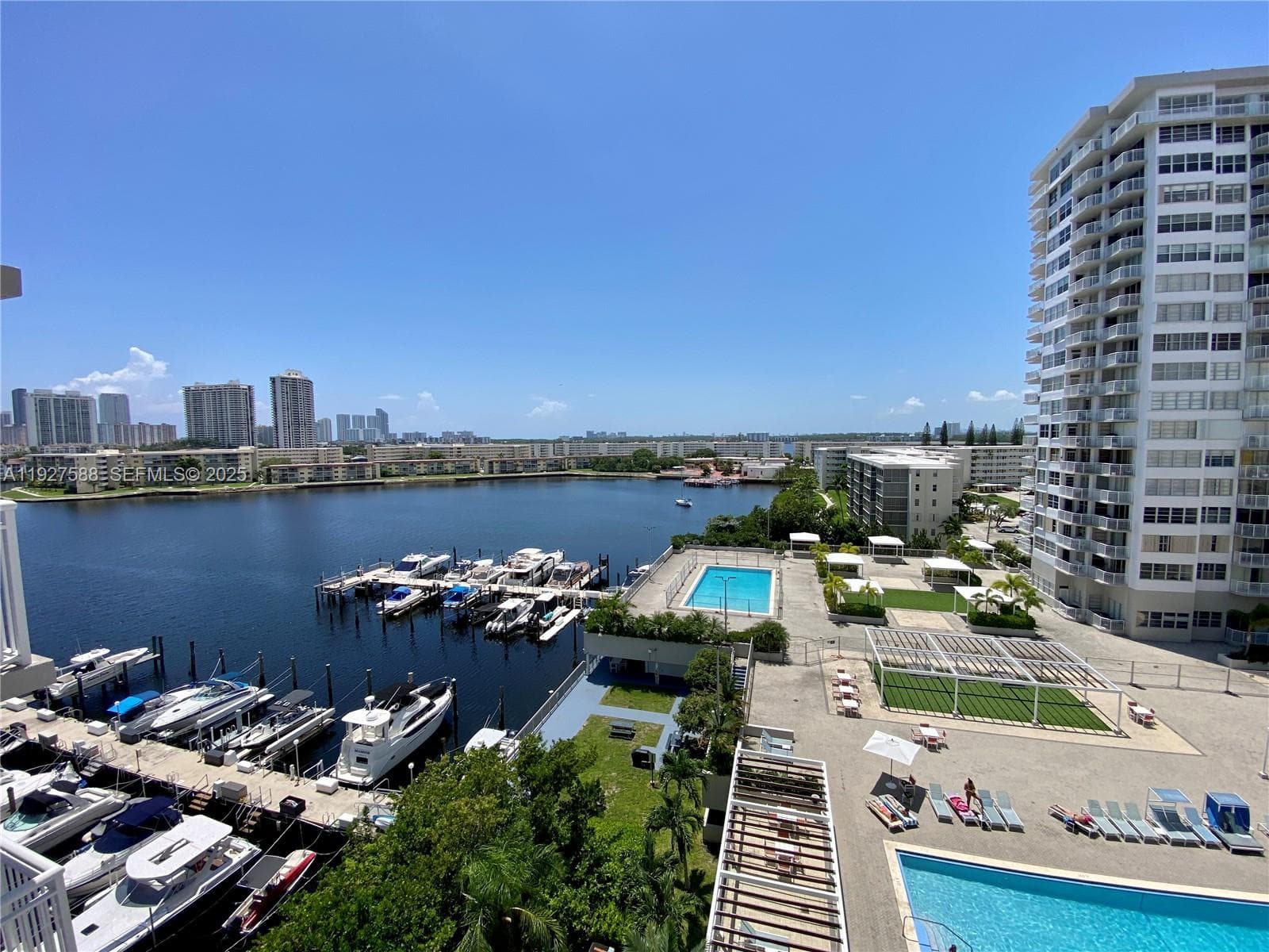 DEL PRADO MARINA · #704 in Aventura - Photo 37