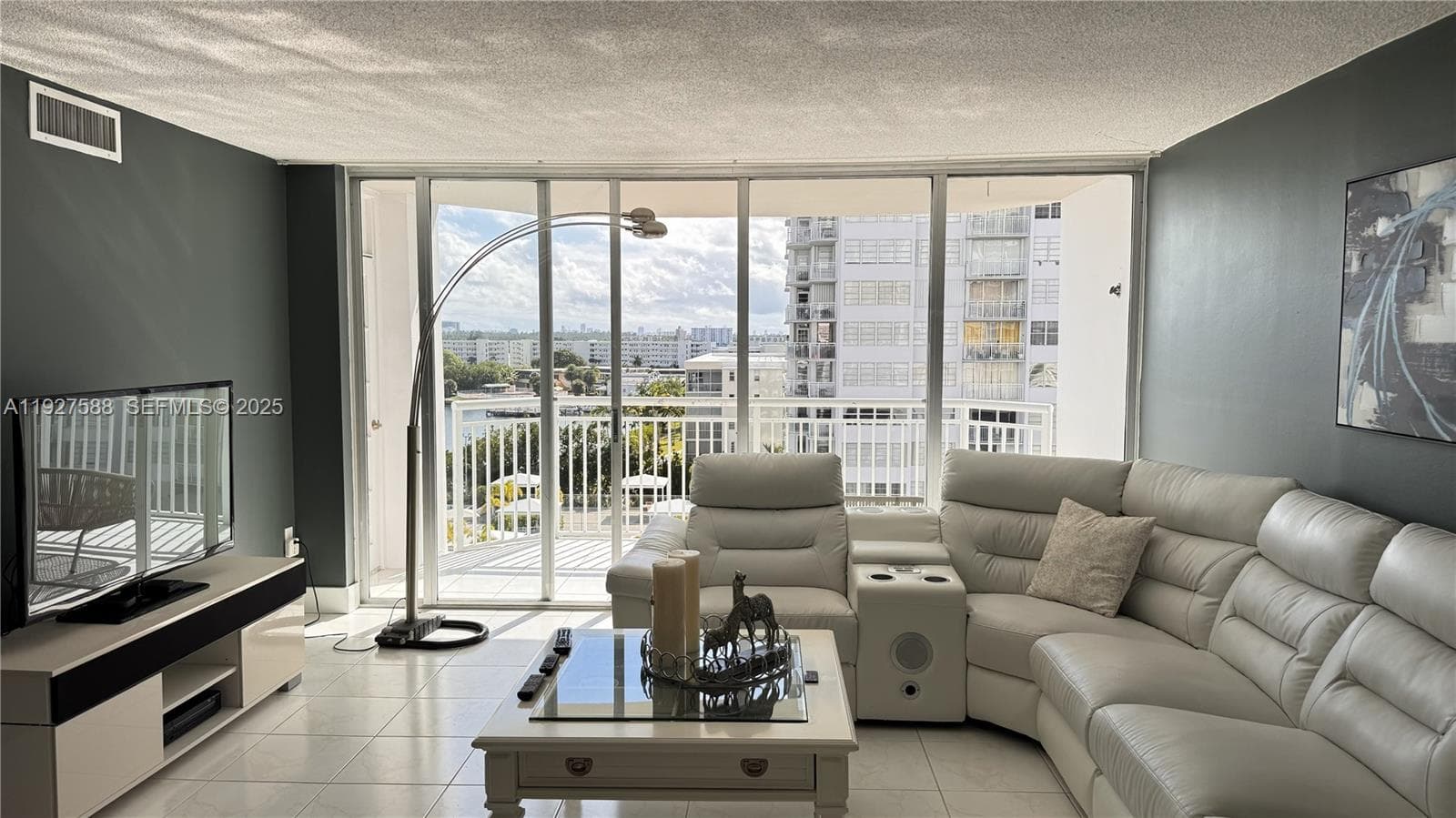 DEL PRADO MARINA · #704 in Aventura - Photo 15