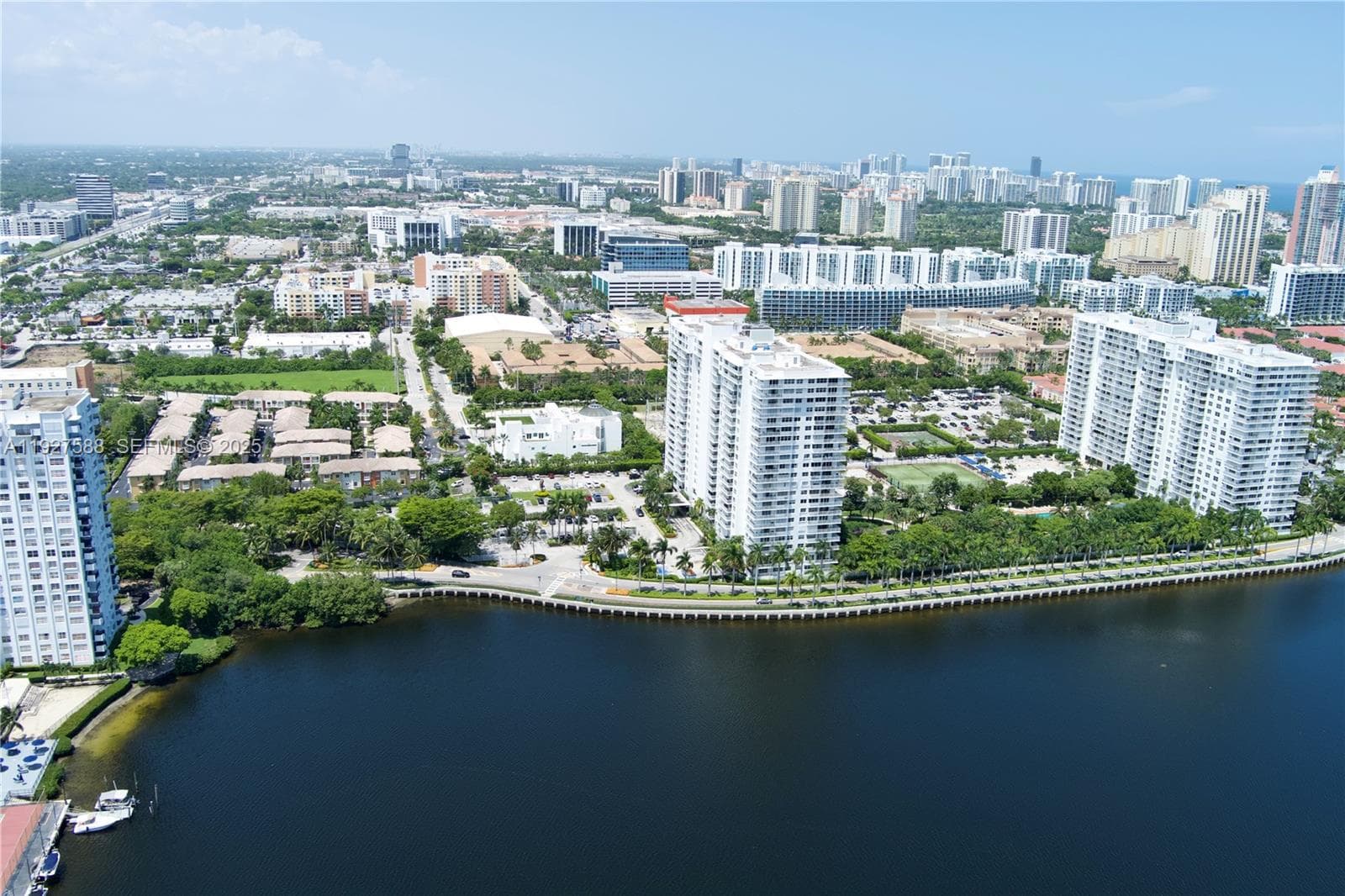 DEL PRADO MARINA · #704 in Aventura - Photo 35