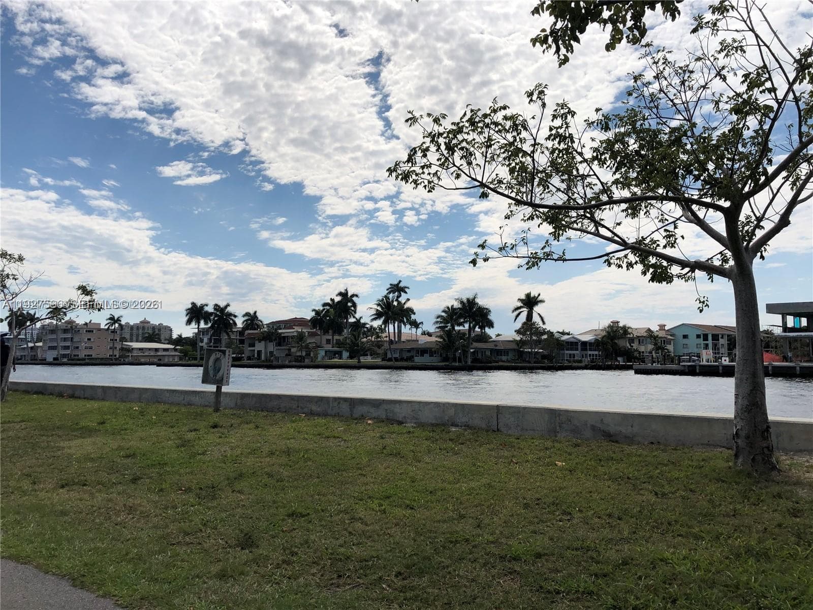 Gallery · #311 in Fort Lauderdale - Photo 19