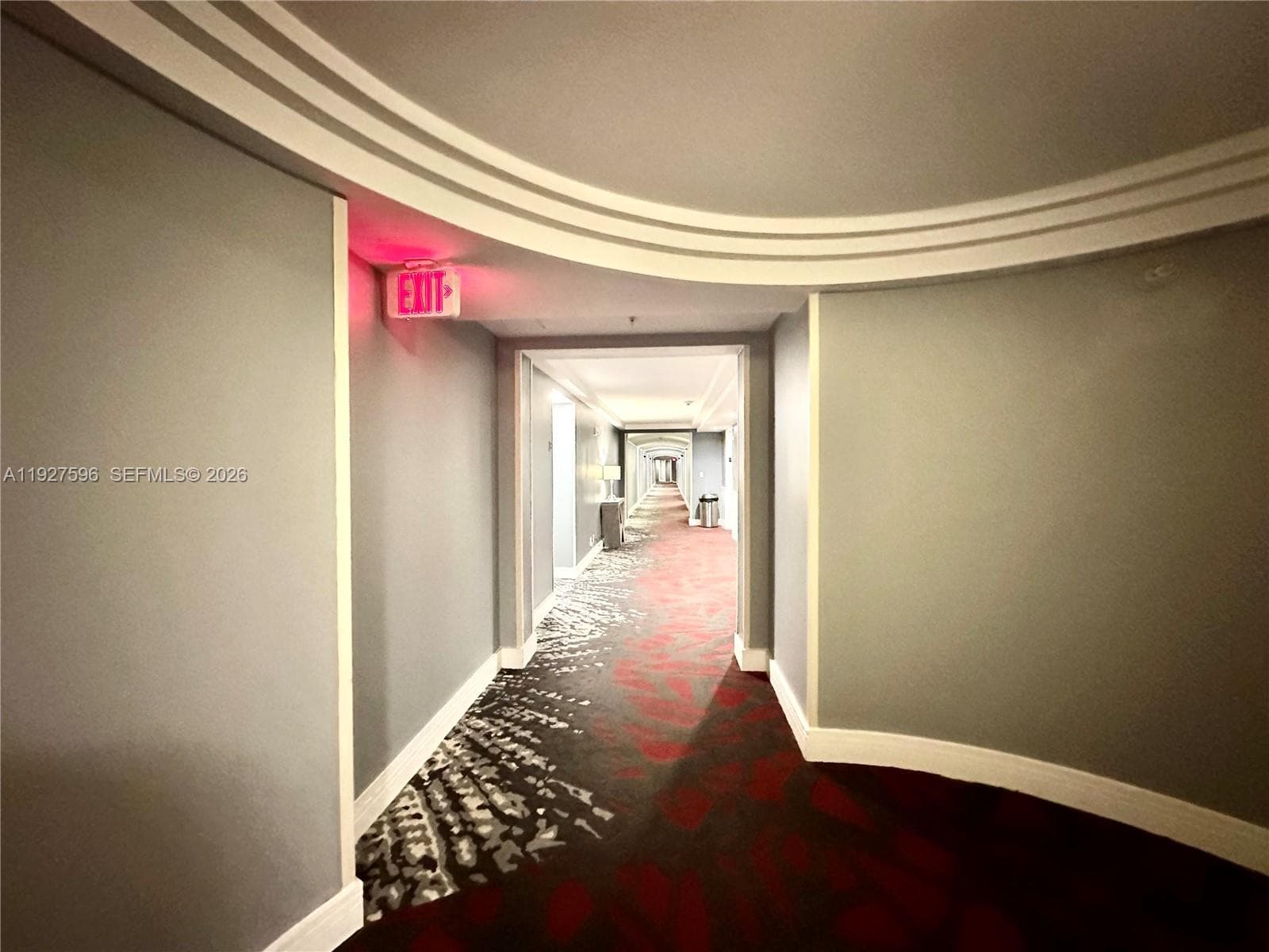 Gallery · #311 in Fort Lauderdale - Photo 8