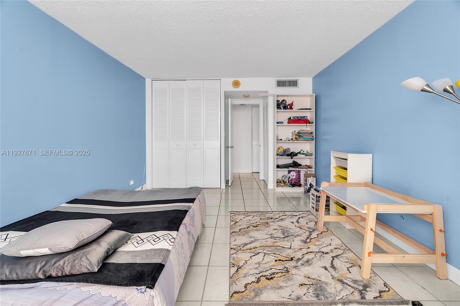 WINSTON TOWERS 200 · #2115 in Sunny Isles Beach - Photo 14
