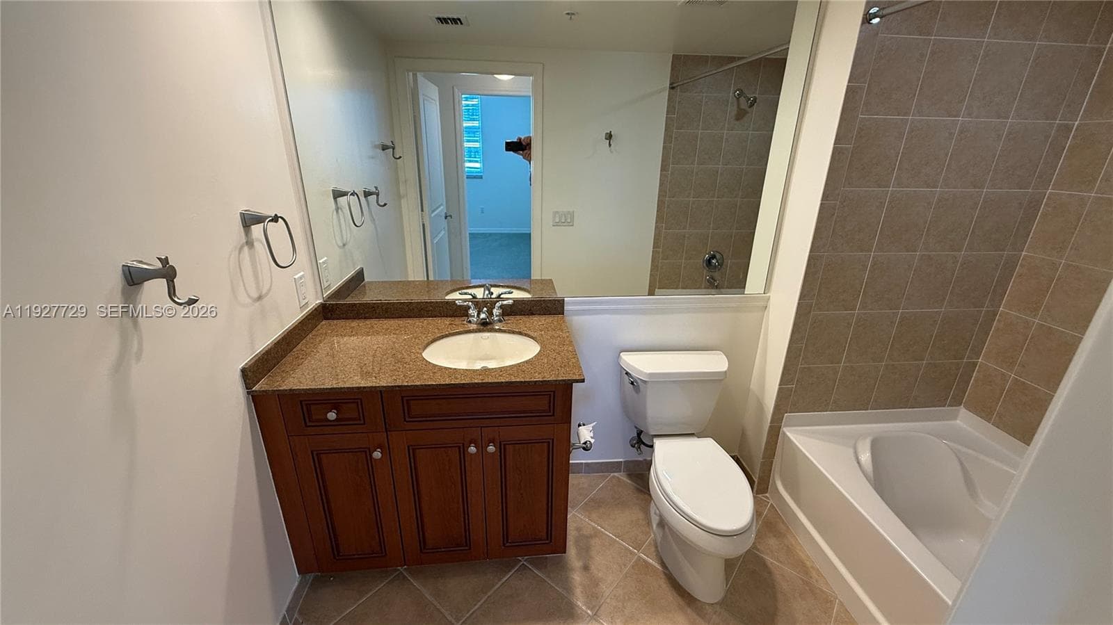 WATERGARDEN CONDO · #1808 in Fort Lauderdale - Photo 37