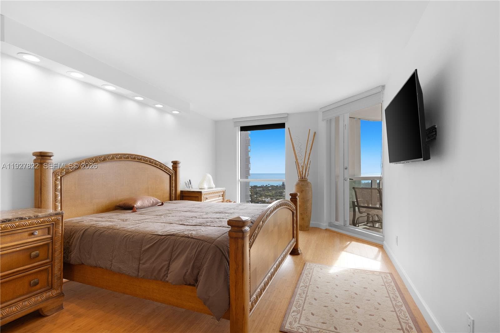 SOUTH TOWER AT THE POINT · #2310 in Aventura - Photo 23