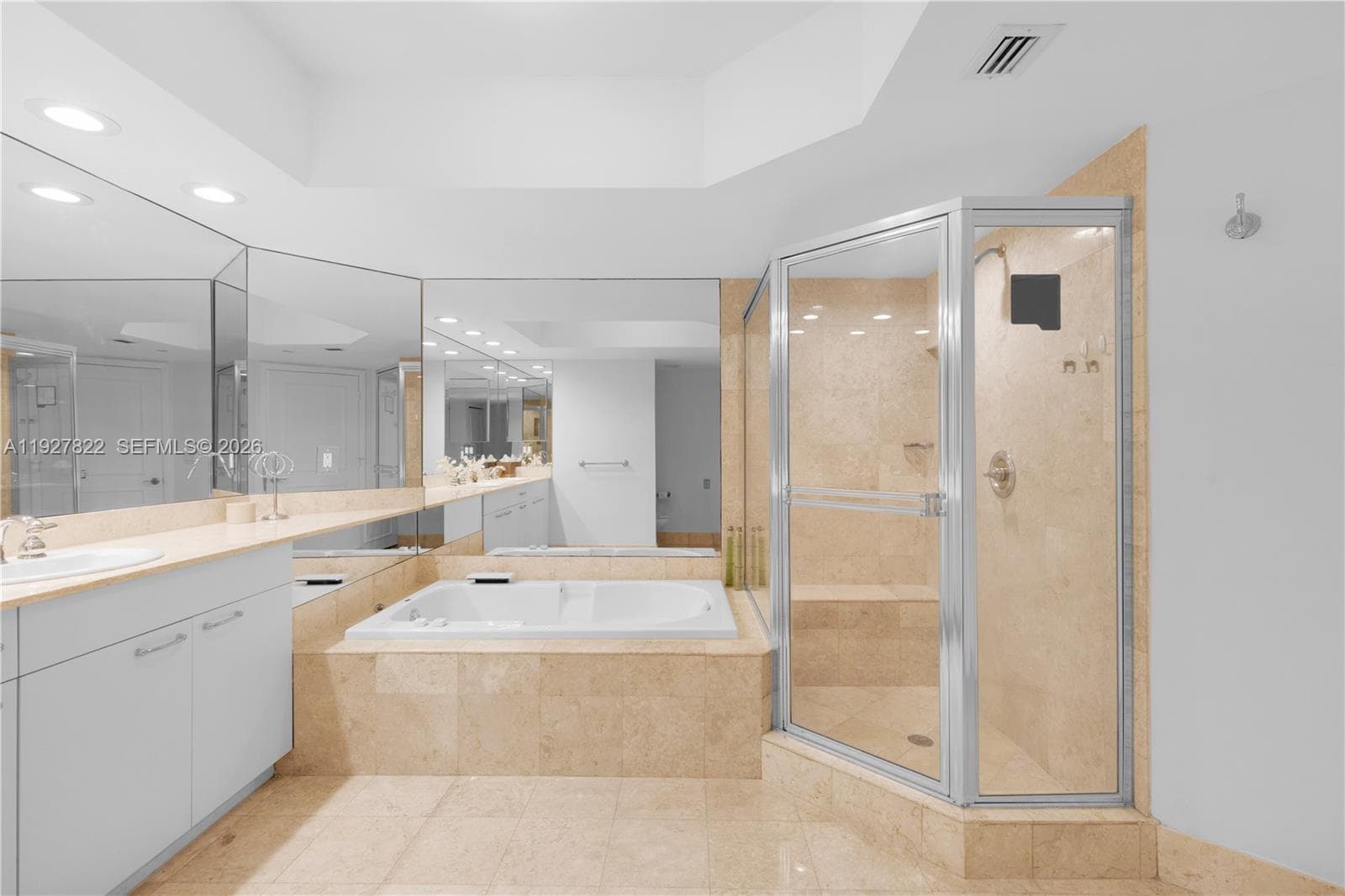 SOUTH TOWER AT THE POINT · #2310 in Aventura - Photo 27