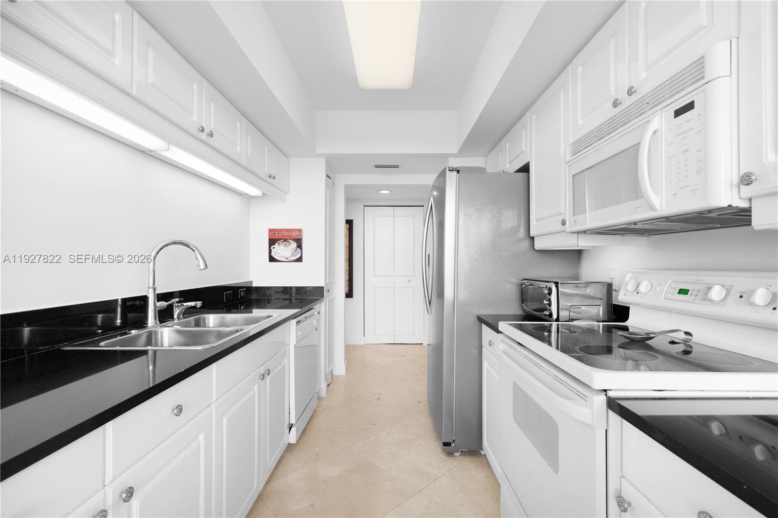 SOUTH TOWER AT THE POINT · #2310 in Aventura - Photo 13