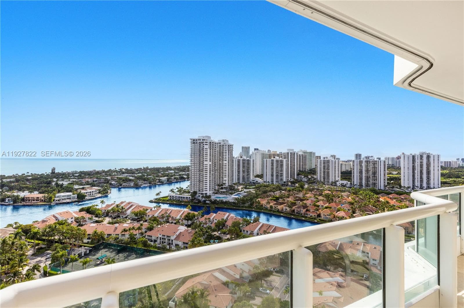 SOUTH TOWER AT THE POINT · #2310 in Aventura - Photo 28