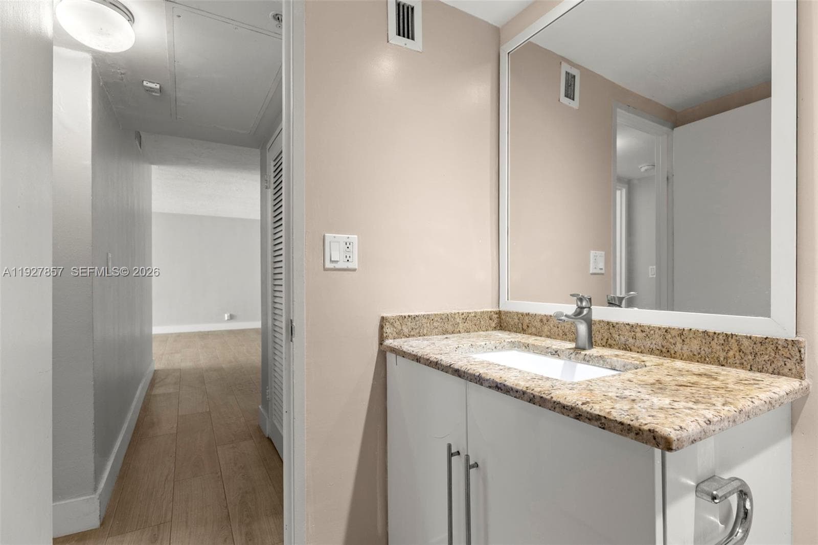 Residences on Hollywood · #1145 in Hollywood - Photo 20