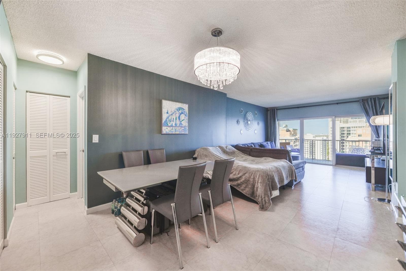 HEMISPHERES CONDO · #20D in Hallandale Beach - Photo 2