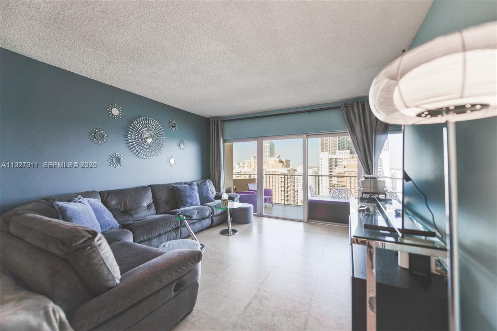 HEMISPHERES CONDO · #20D in Hallandale Beach - Photo 4