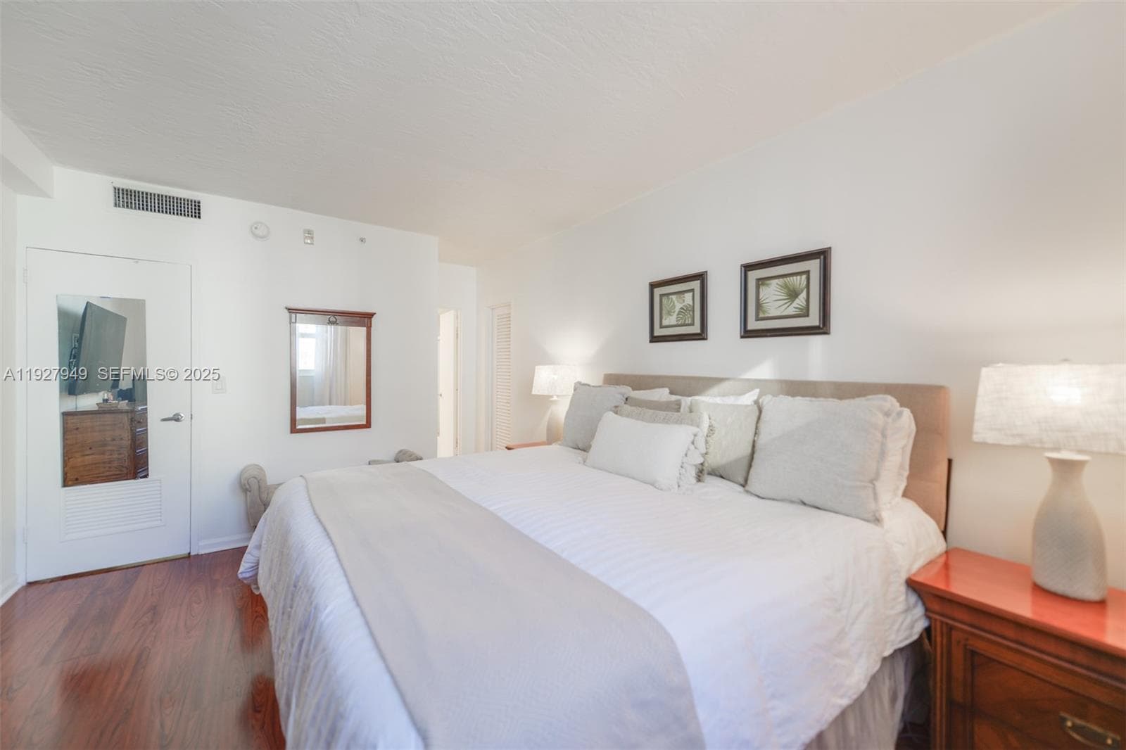 RESIDENCES ON HOLLYWOOD B · #514 in Hollywood - Photo 13