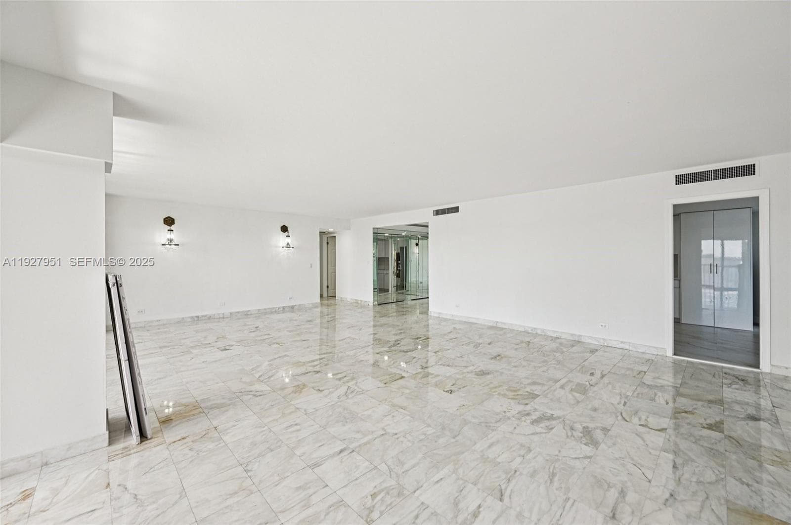 CRICKET CLUB CONDO · #1004 in Miami - Photo 12